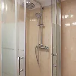 Apartamento Principe Real 2 Bedrooms 2 Bathrooms, Air-con, Wi-fi, 2nd Floor *