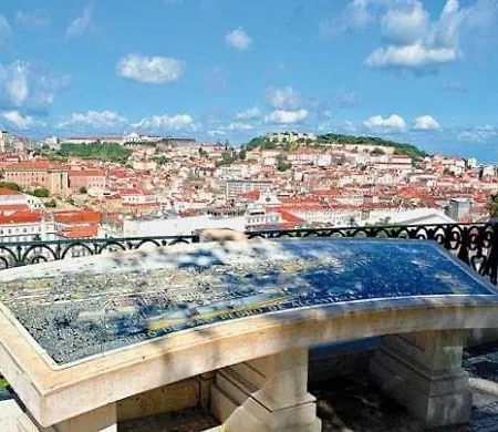 Апартаменты Principe Real 2 Bedrooms 2 Bathrooms, Air-con, Wi-fi, 2nd Floor *